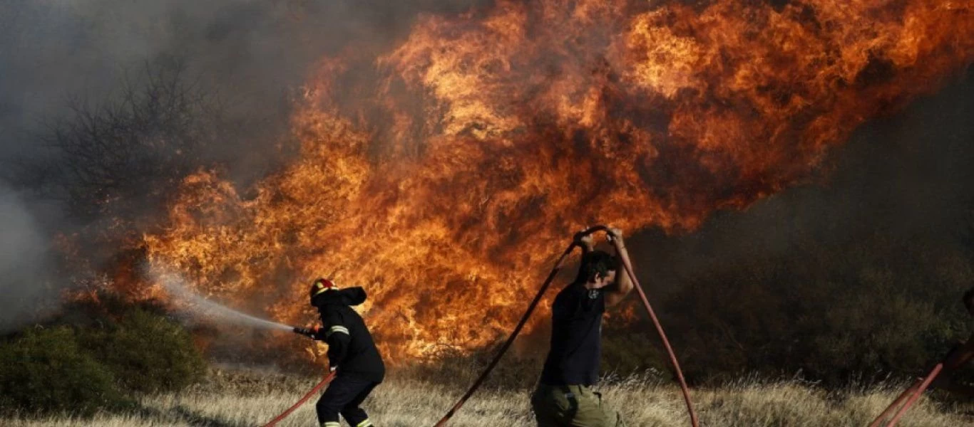Σενάριο-εφιάλτης: Στα 6,5 χλμ. από Πεντέλη η φωτιά - Μπαίνει σε Αγ.Στέφανο & Σταμάτα!